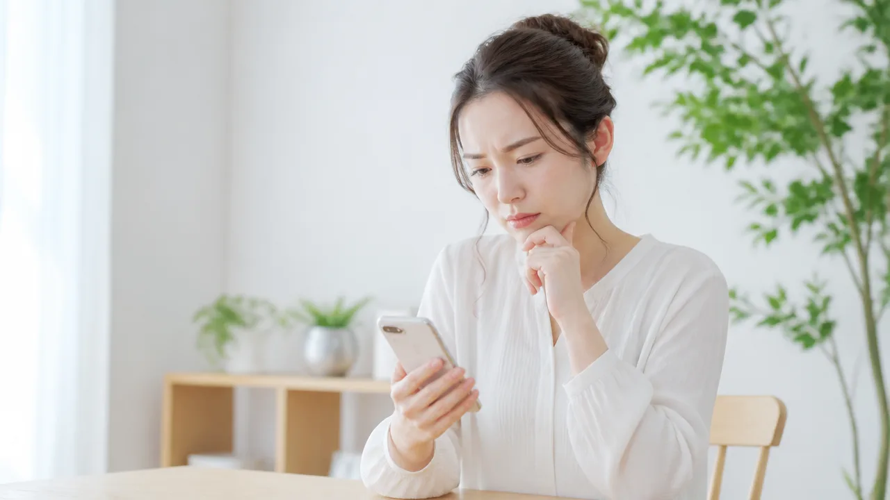 インスタで文字が打てない原因は?今すぐ試せる対処法を解説