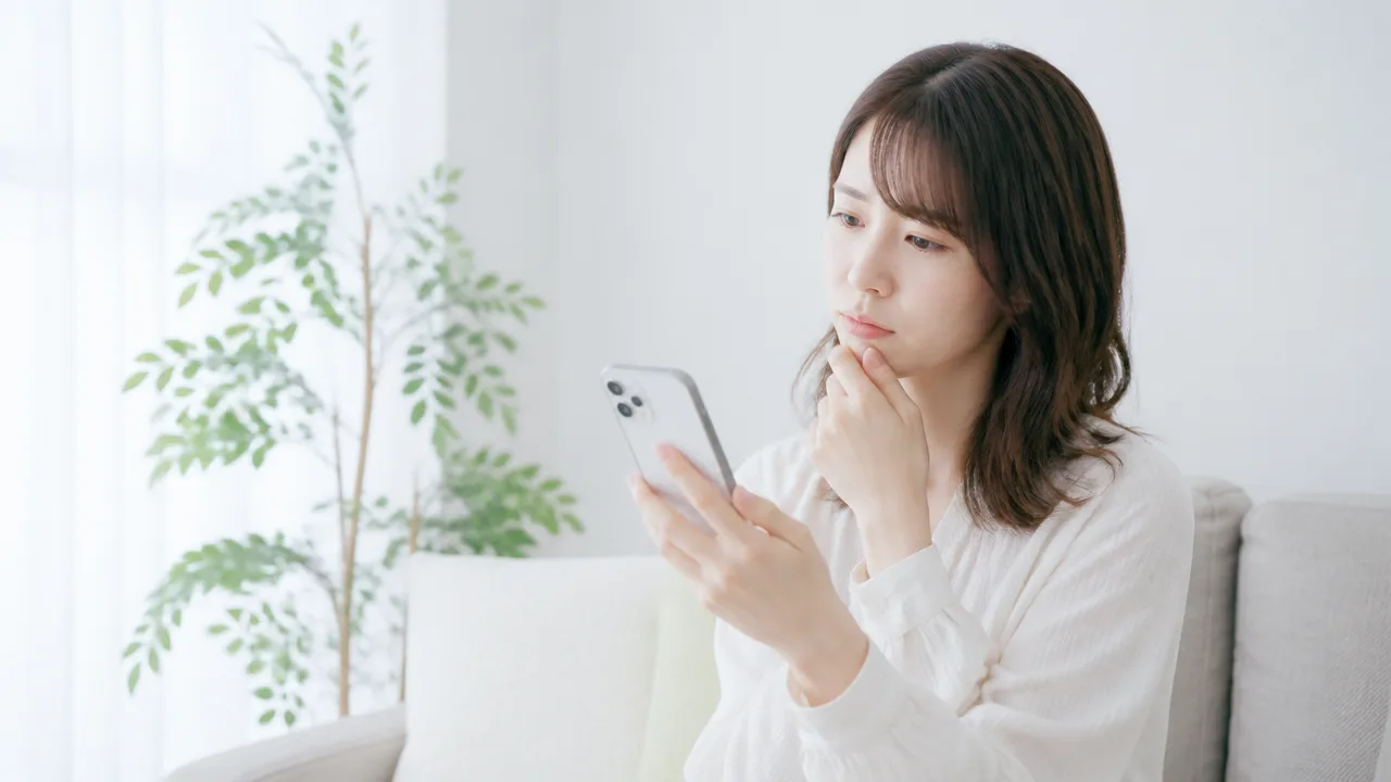 インスタで文字が打てない原因は?今すぐ試せる対処法を解説